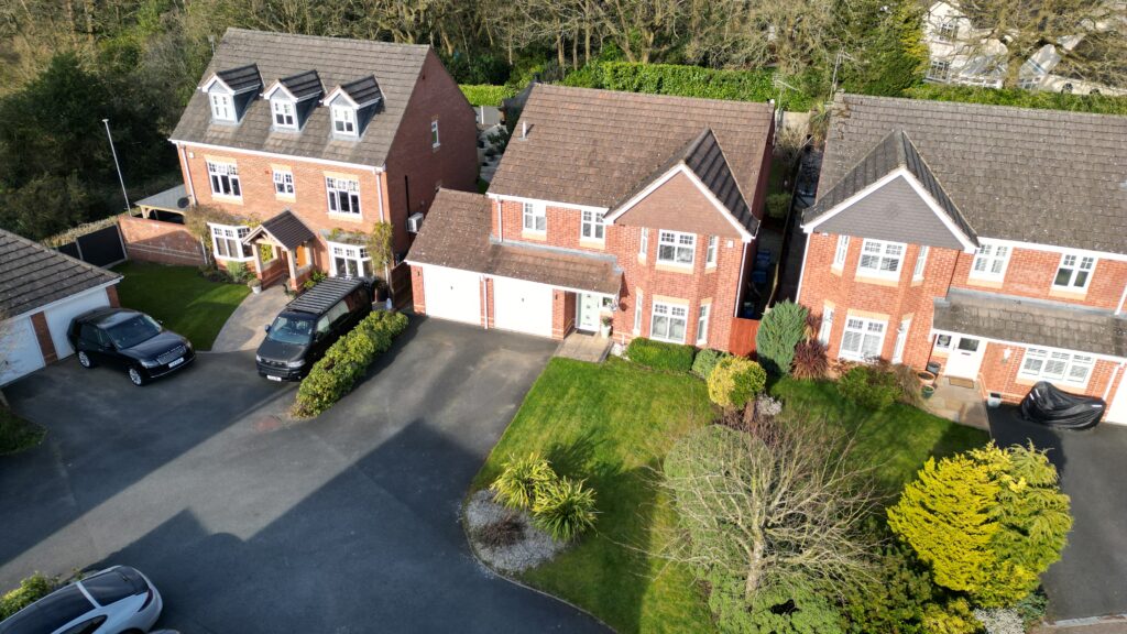 Hugo Way, Loggerheads, TF9