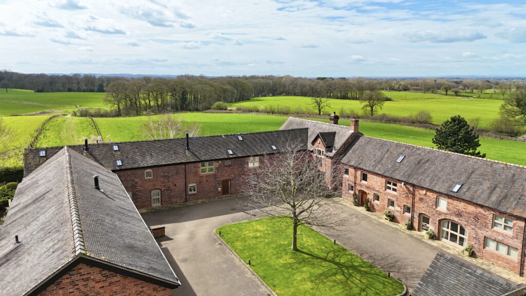 Balterley Court, Balterley, CW2