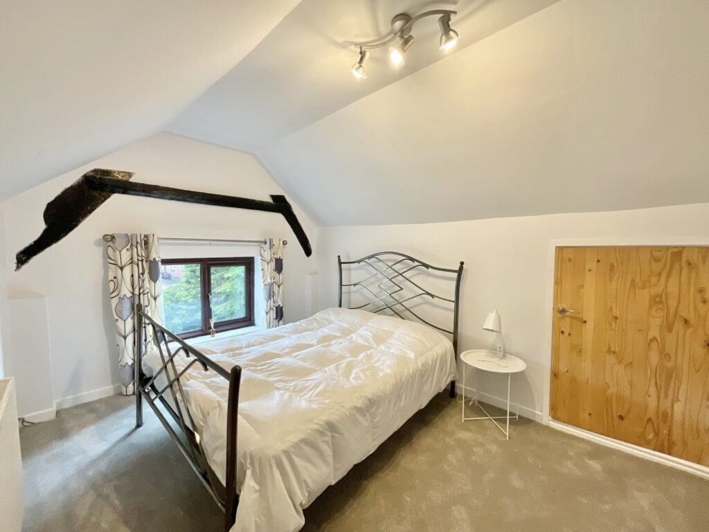 Kibblestone Road, Oulton, ST15