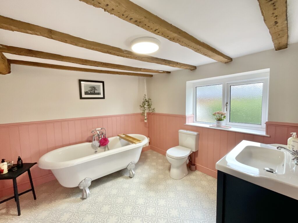 Kibblestone Road, Oulton, ST15