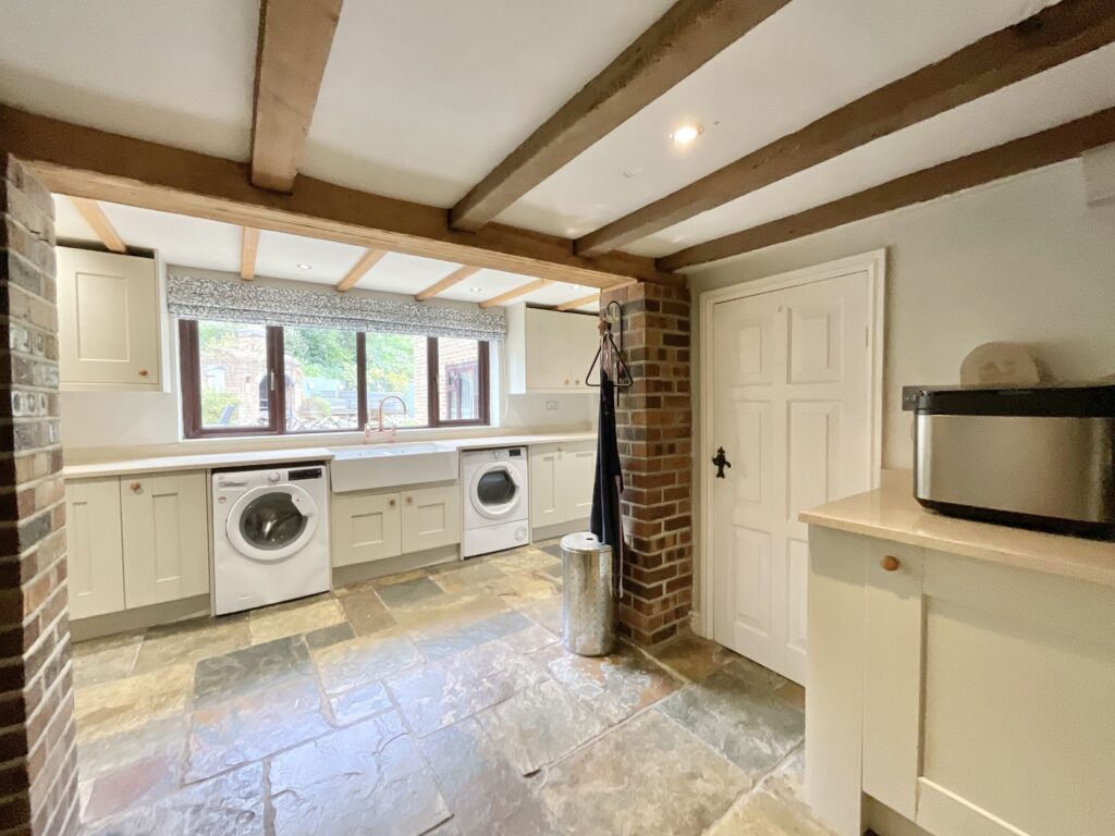 Kibblestone Road, Oulton, ST15