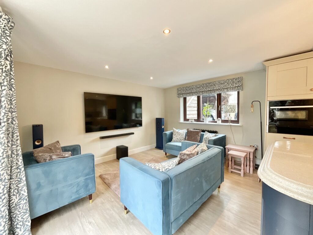 Kibblestone Road, Oulton, ST15