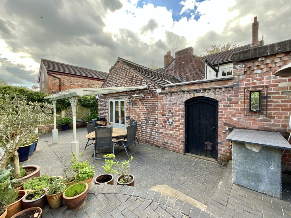 Lichfield Road, Stafford, ST17
