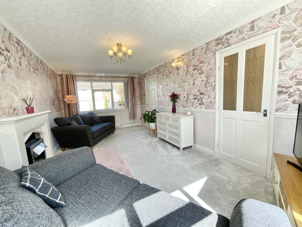 Etruscan Walk, Barlaston, ST12