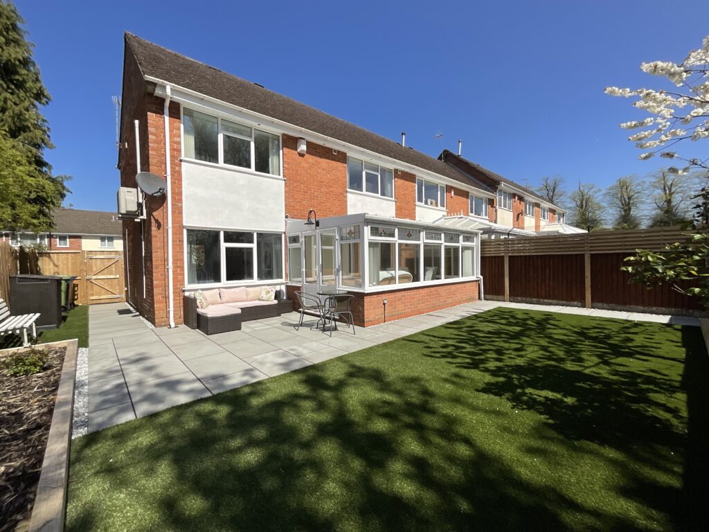 Etruscan Walk, Barlaston, ST12