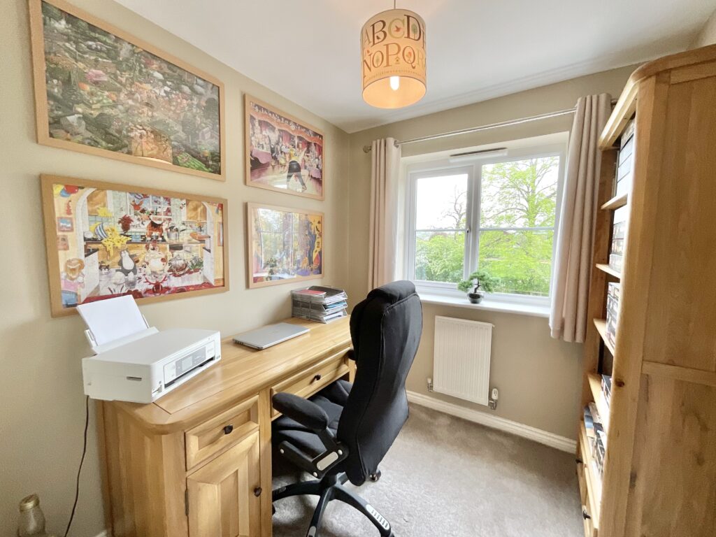 Carey Close, Stone, ST15