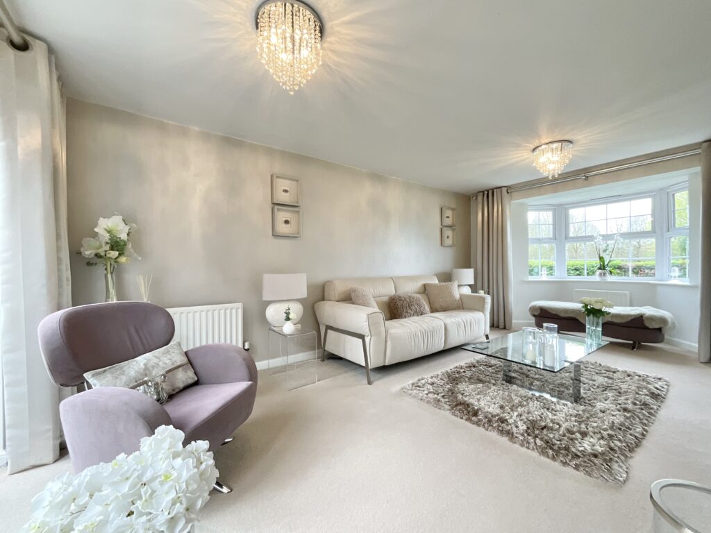 Abbey Park Way, Weston, CW2