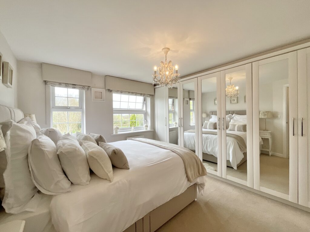 Abbey Park Way, Weston, CW2