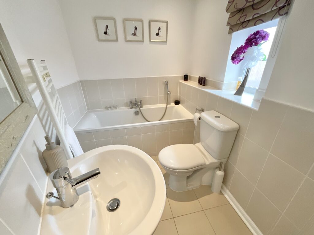 Abbey Park Way, Weston, CW2