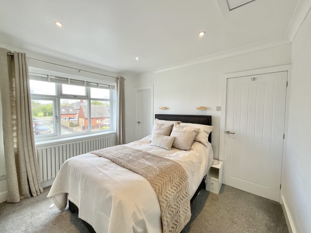 Longfield Avenue, Stone, ST15