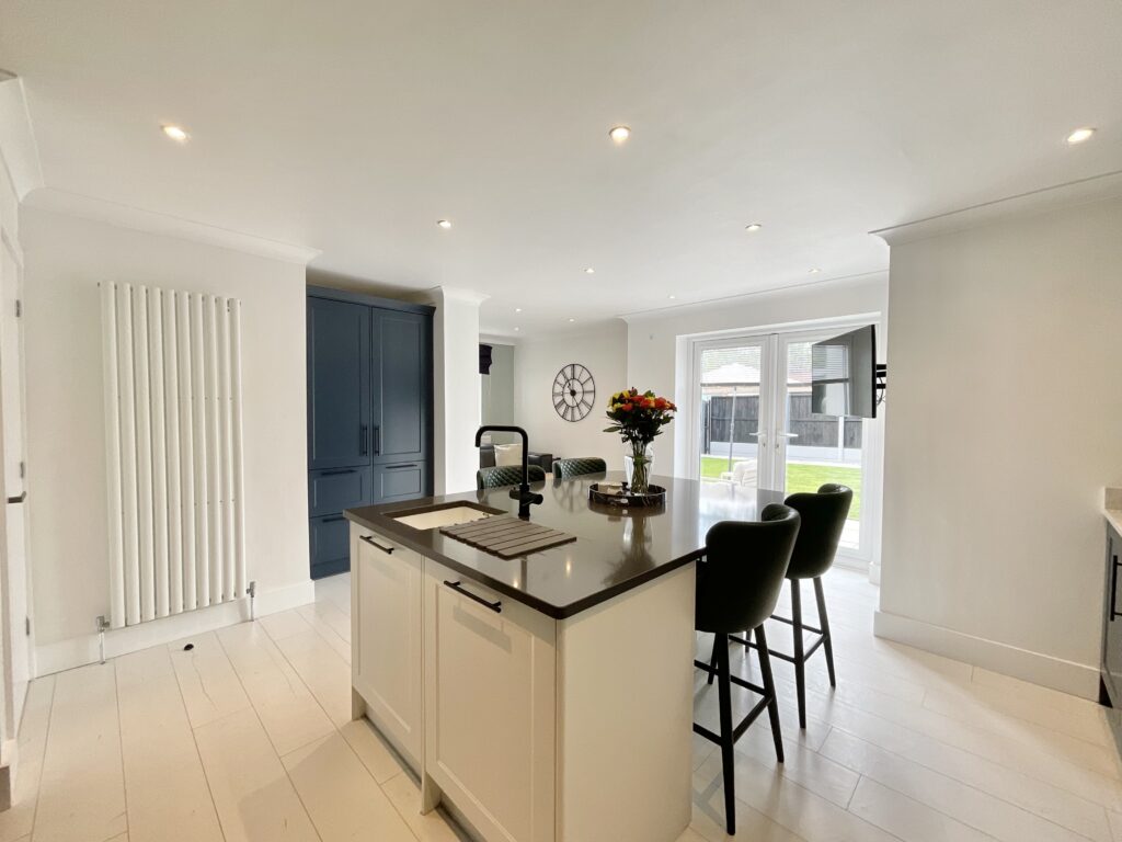 Longfield Avenue, Stone, ST15