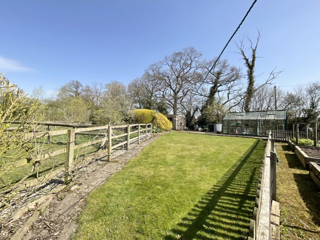 Nantwich Road, Wrenbury, CW5