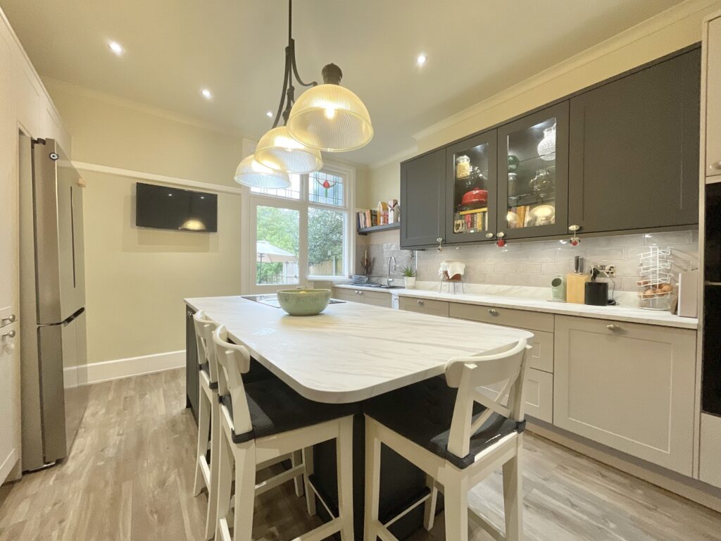 Crewe Road, Wistaston, CW2