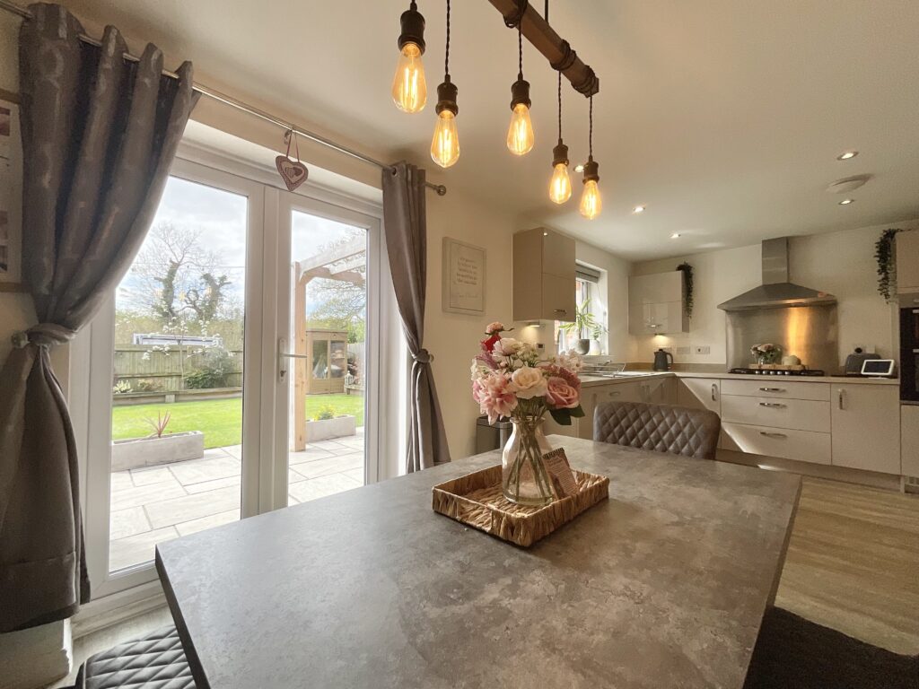 Ernie Tagg Road, Shavington, CW2