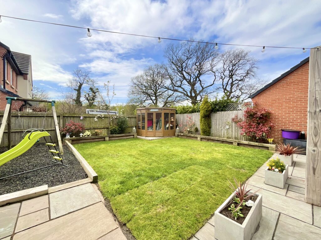 Ernie Tagg Road, Shavington, CW2