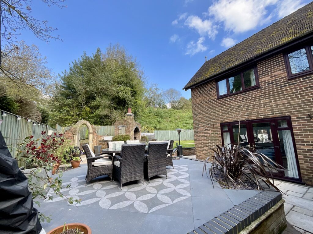 Kibblestone Road, Oulton, ST15