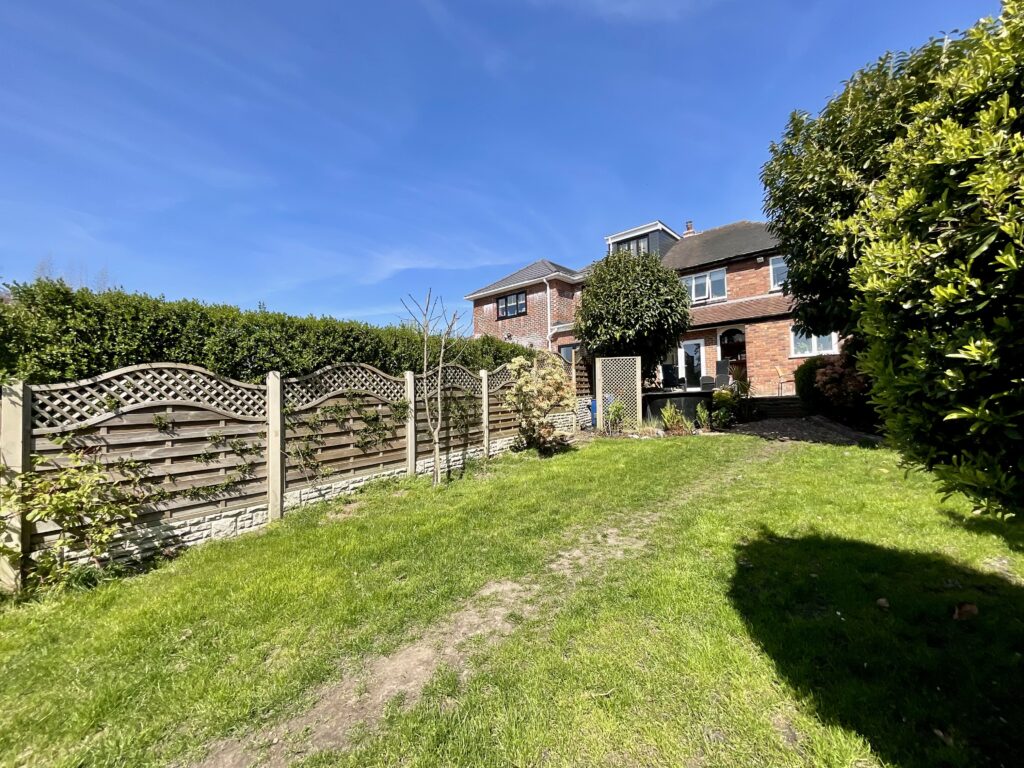 Lightwood Road, Stoke-On-Trent, ST3