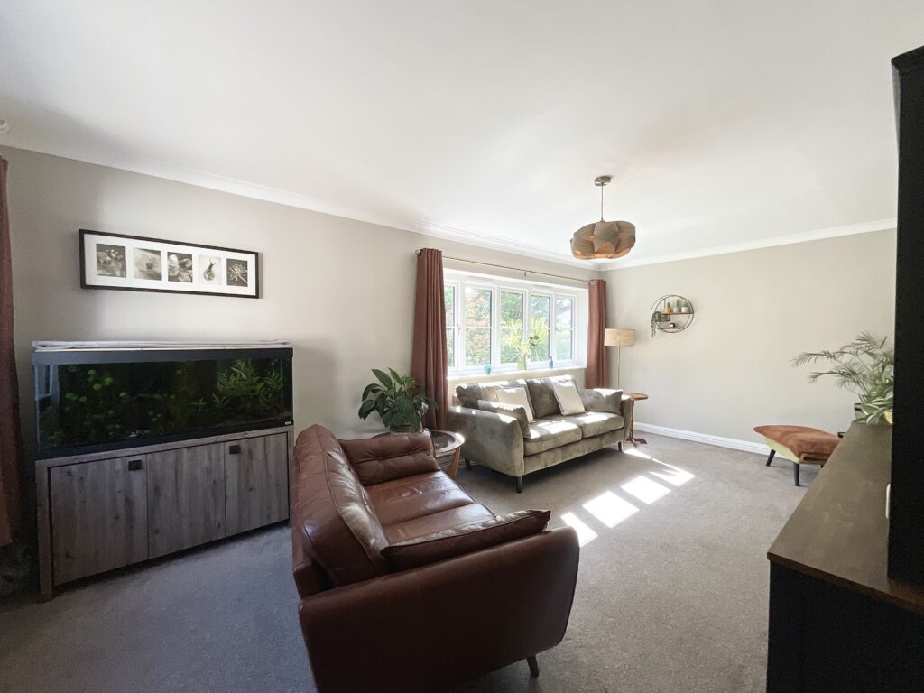 Top Road, Acton Trussell, ST17