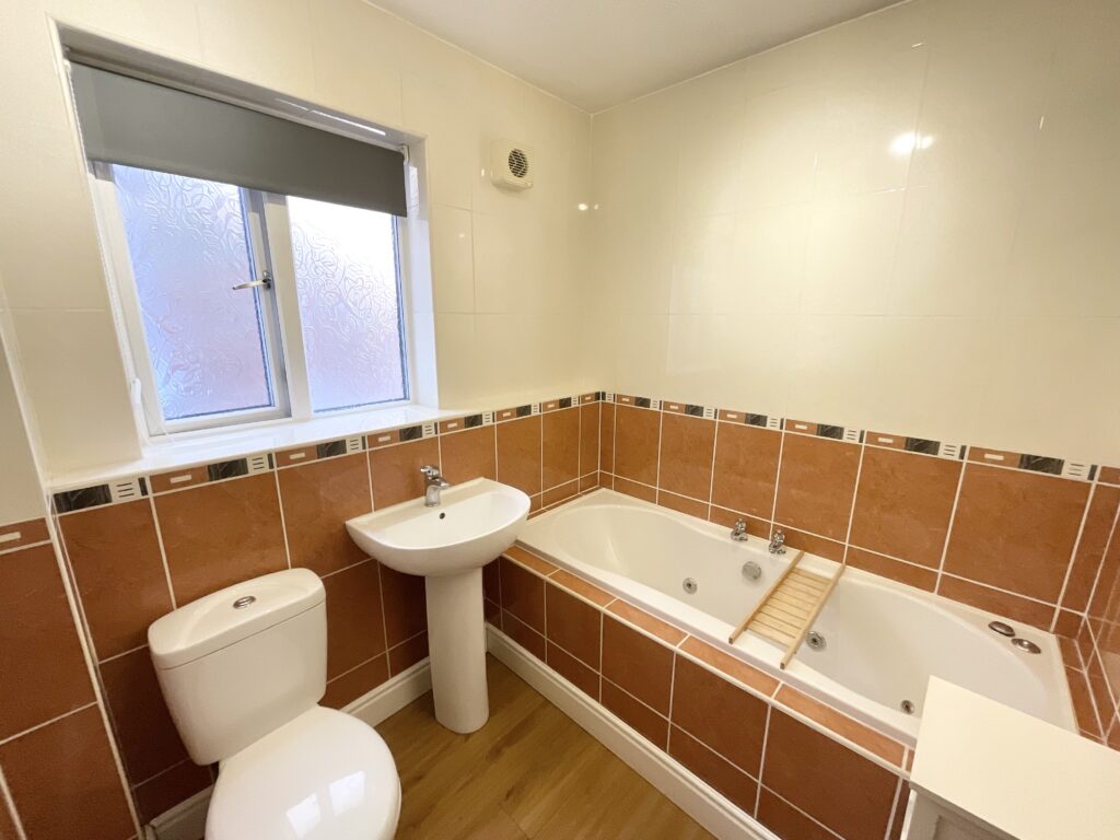 Astoria Drive, Stafford, ST17