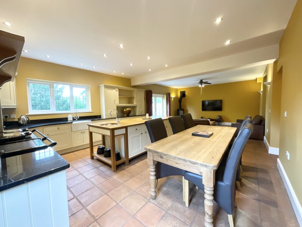 Barlaston Old Road, Stoke-On-Trent, ST4