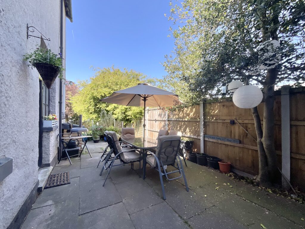 Crewe Road, Wistaston, CW2