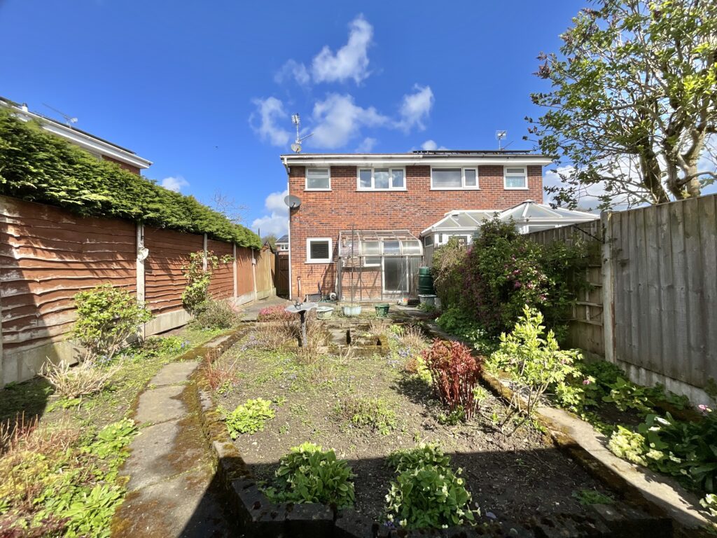 Wetherby Close, Cheadle, ST10