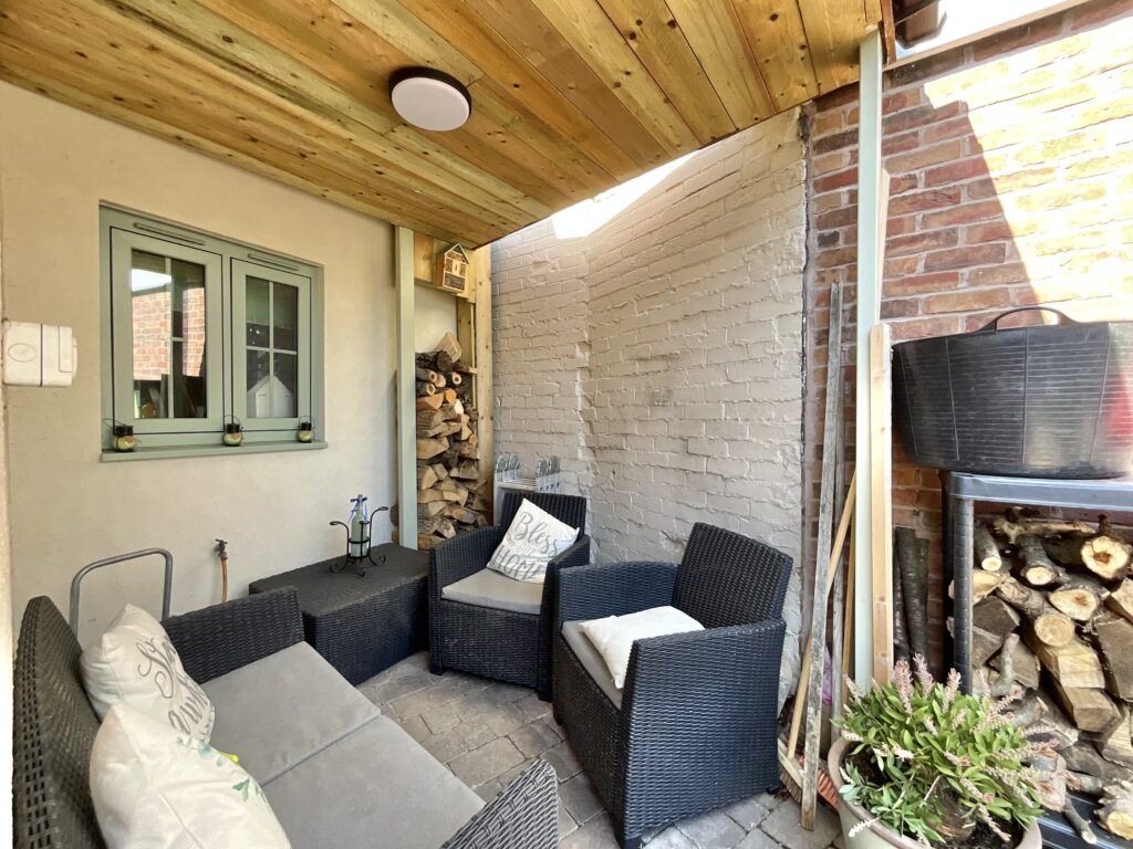 Well Street, Forsbrook, ST11