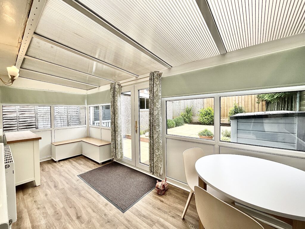 Hawfinch Road, Cheadle, ST10