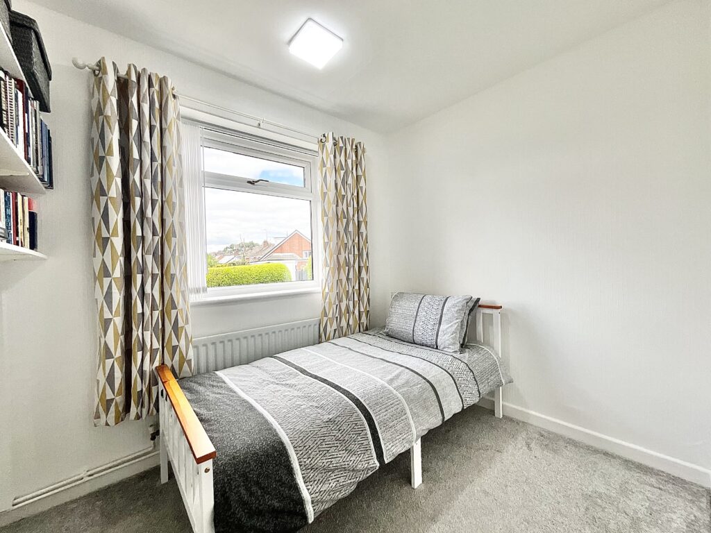 Hawfinch Road, Cheadle, ST10
