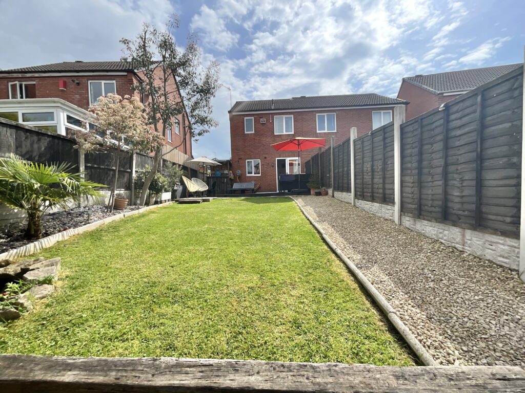 Farnworth Road, Stoke-On-Trent, ST3