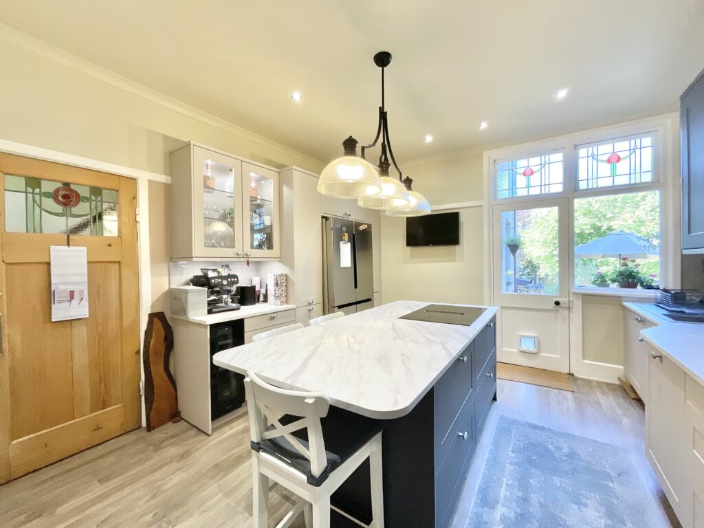 Crewe Road, Wistaston, CW2