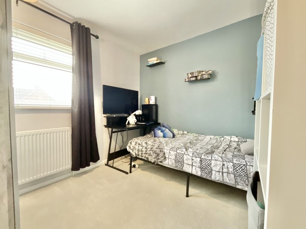 Manor Gardens, Market Drayton, TF9