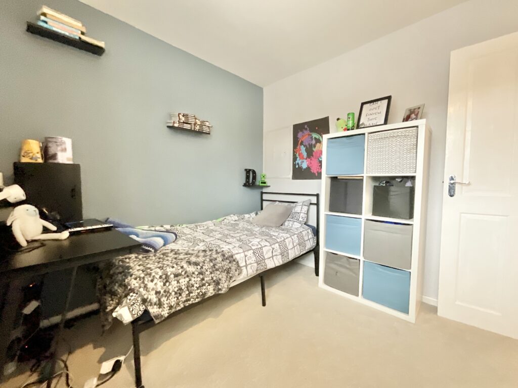 Manor Gardens, Market Drayton, TF9