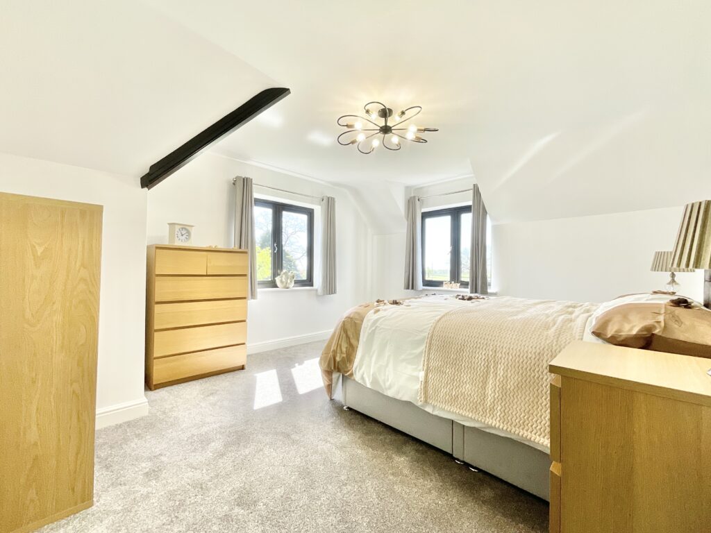 Grange Road, Knightley, ST20