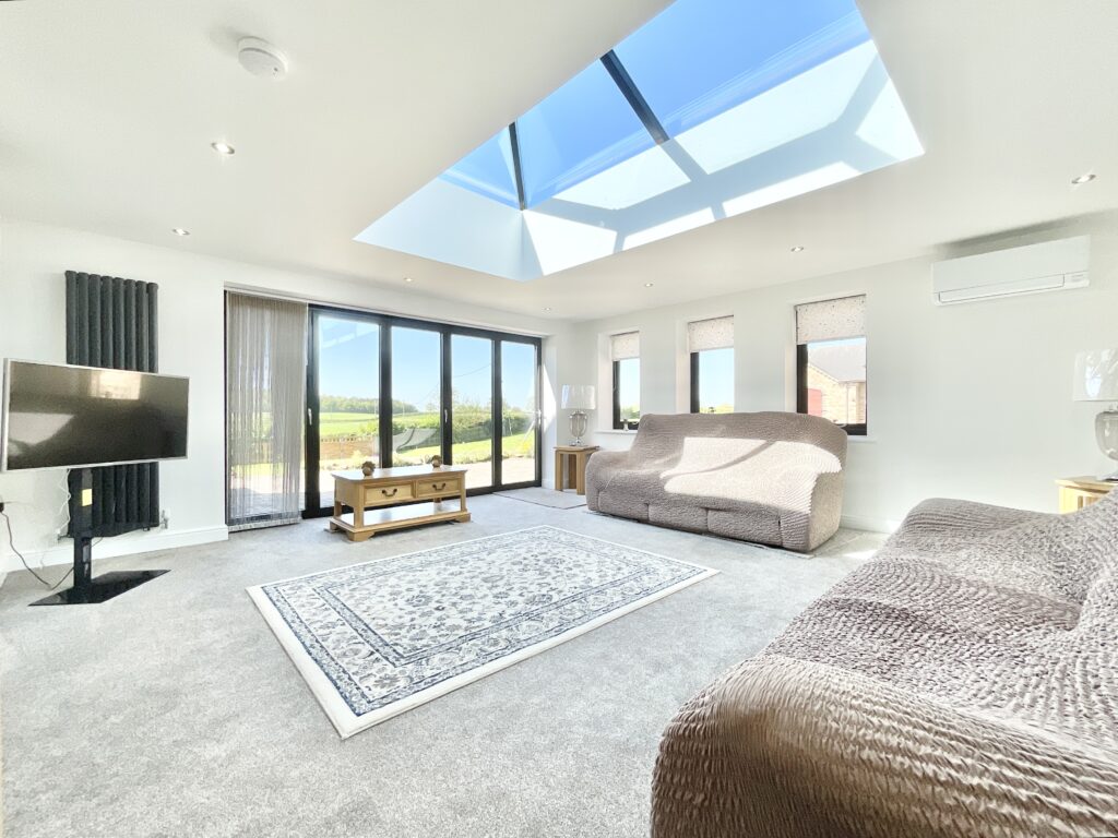 Grange Road, Knightley, ST20