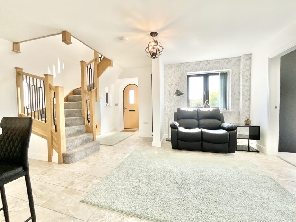 Grange Road, Knightley, ST20