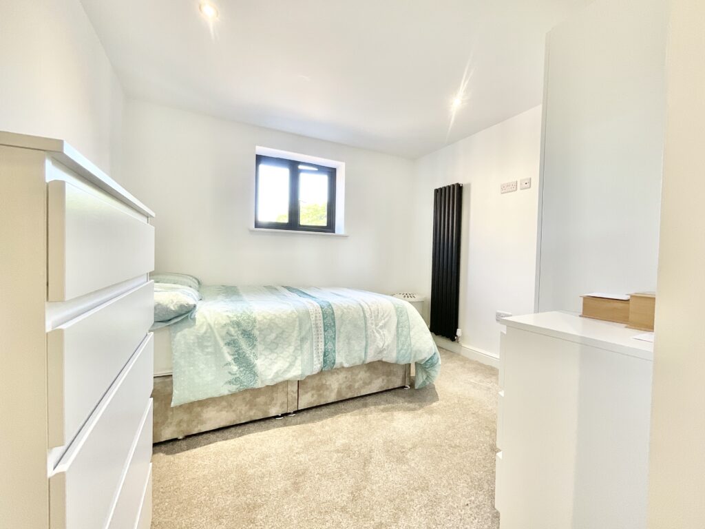 Grange Road, Knightley, ST20