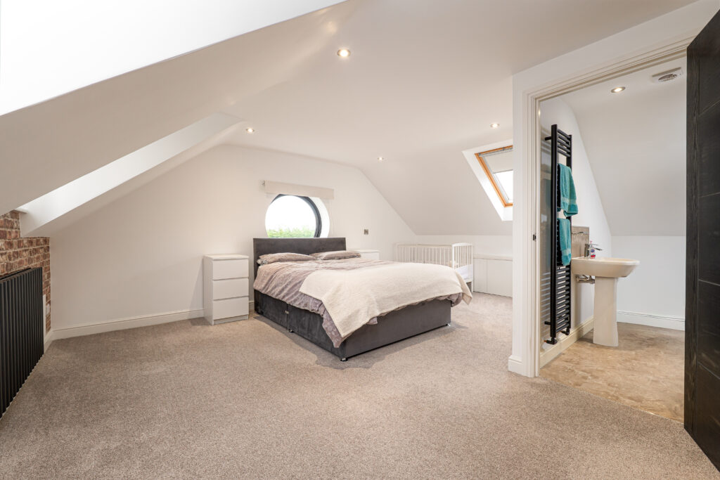Grange Road, Knightley, ST20