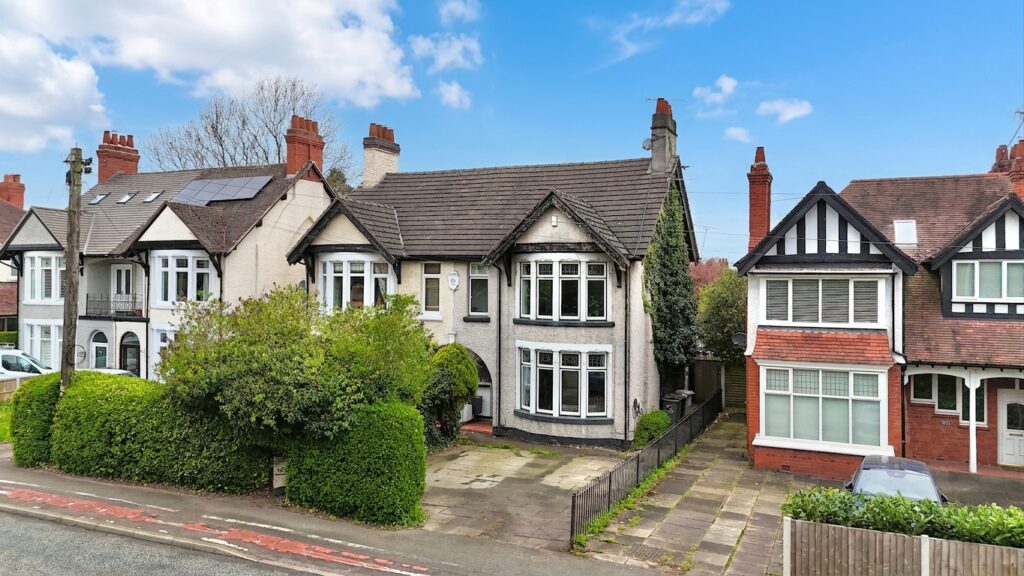 Crewe Road, Wistaston, CW2