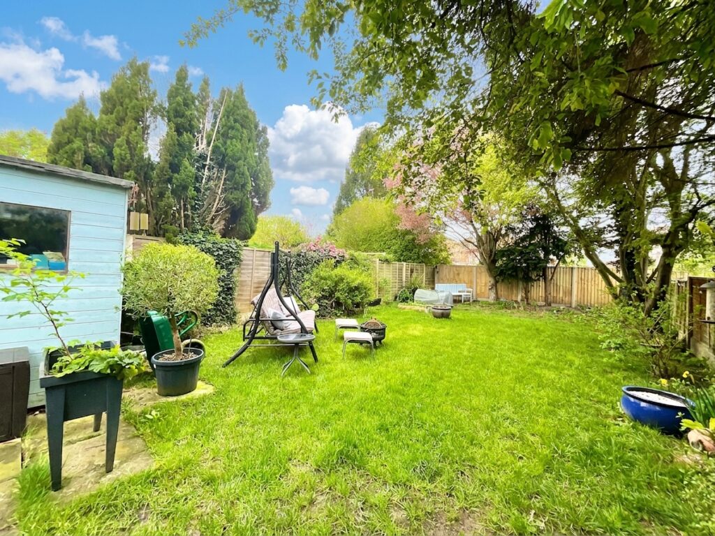 Crewe Road, Wistaston, CW2