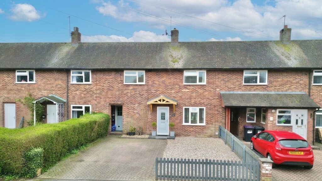 Manor Gardens, Market Drayton, TF9