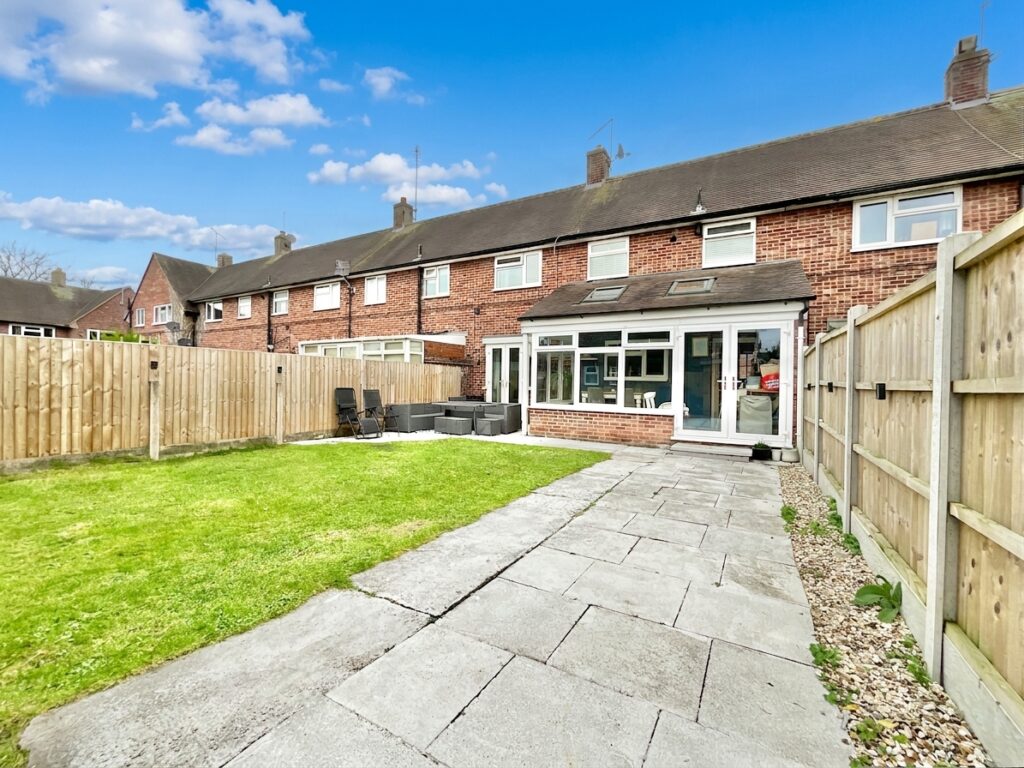 Manor Gardens, Market Drayton, TF9