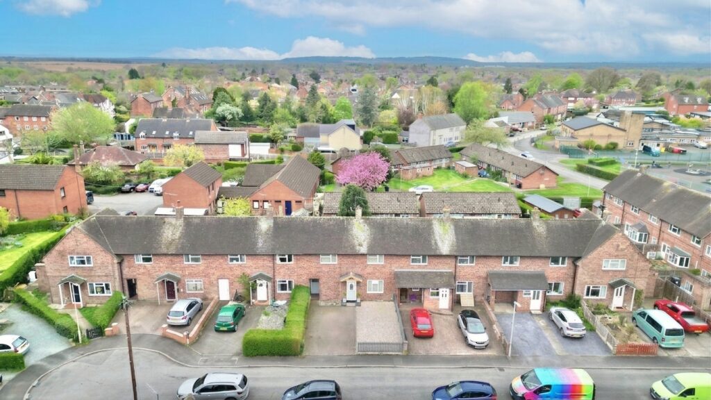 Manor Gardens, Market Drayton, TF9