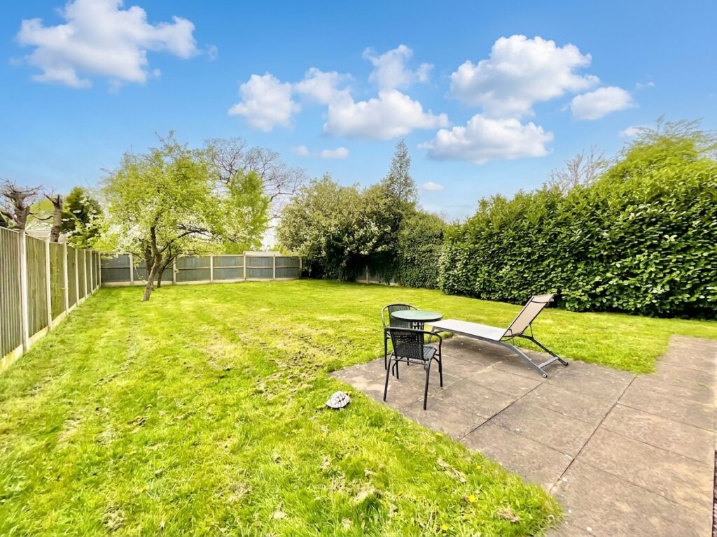 Eason Grove, Wistaston, CW2