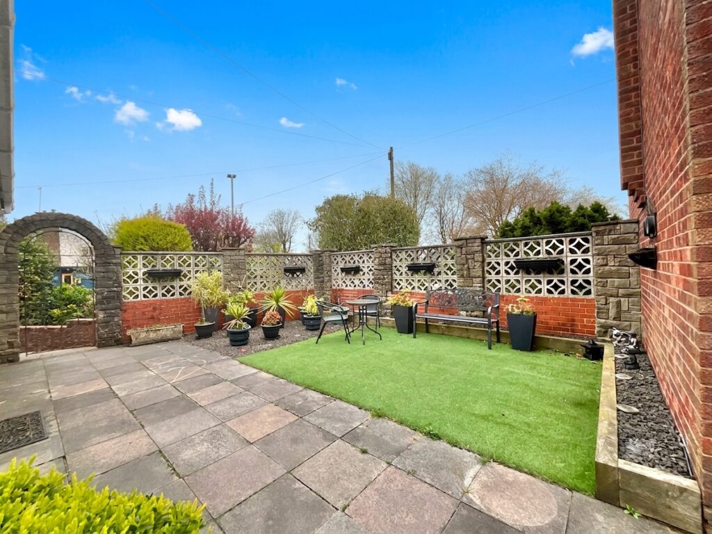 Tean Road, Cheadle, ST10