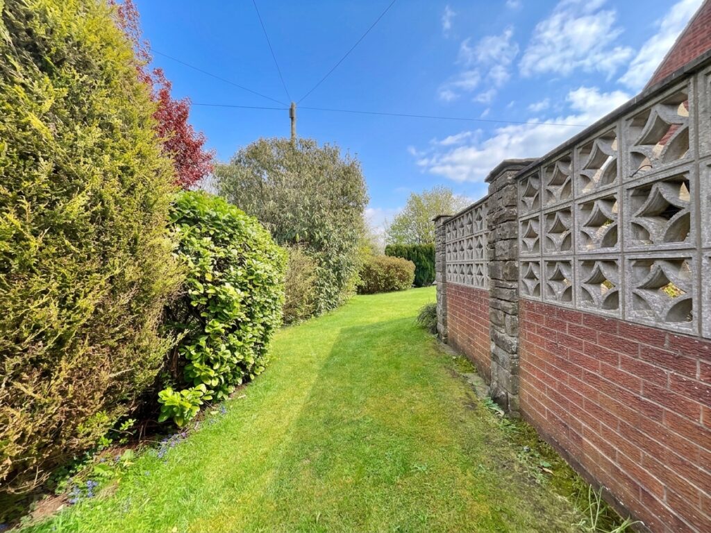 Tean Road, Cheadle, ST10