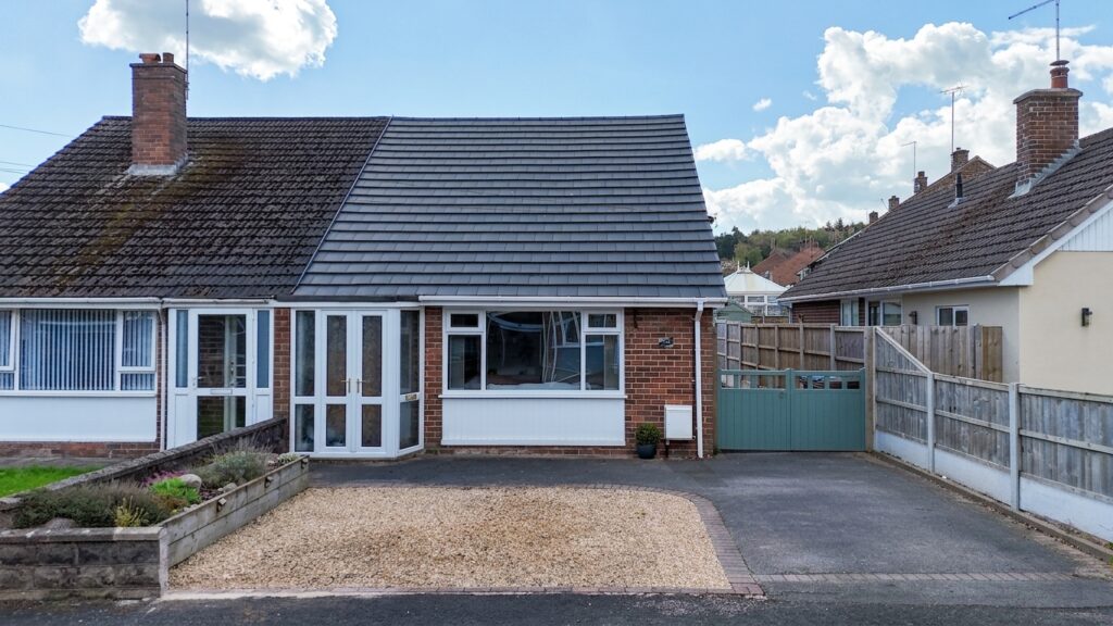 Masefield Close, Cheadle, ST10