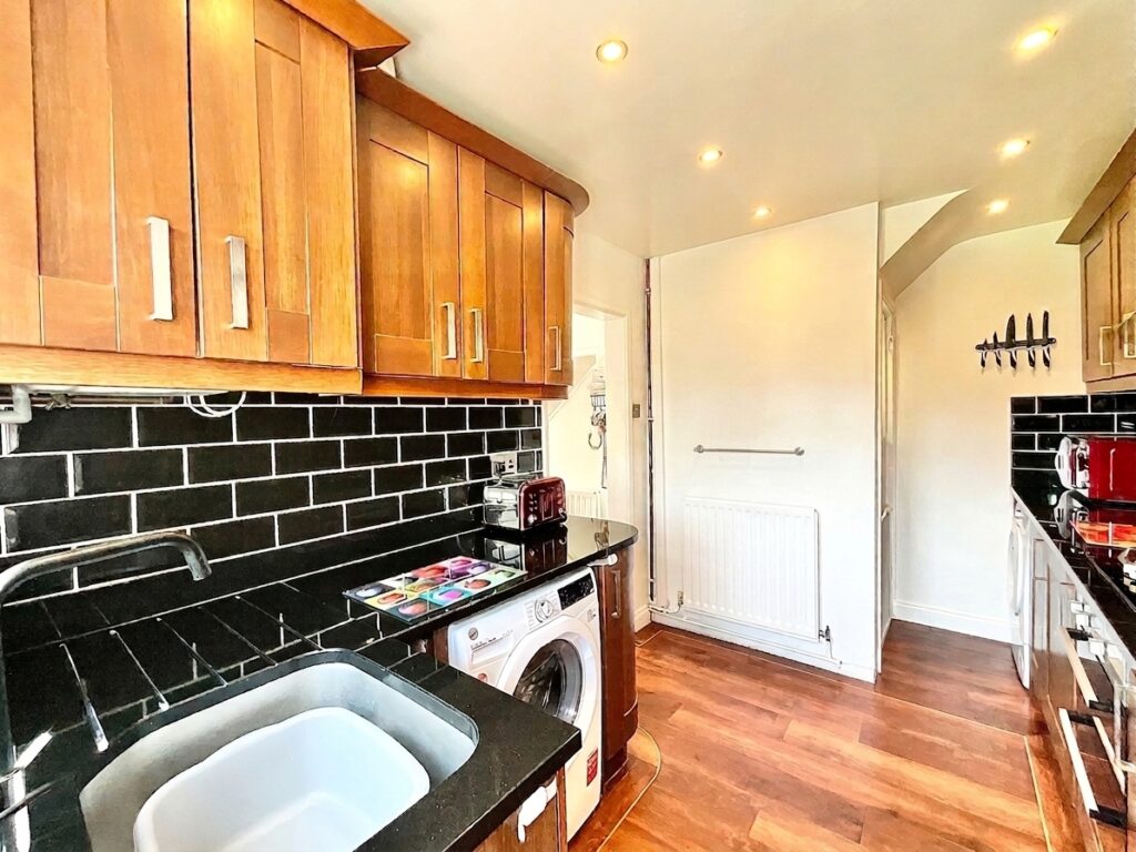 Goldenhill Road, Stoke-On-Trent, ST4