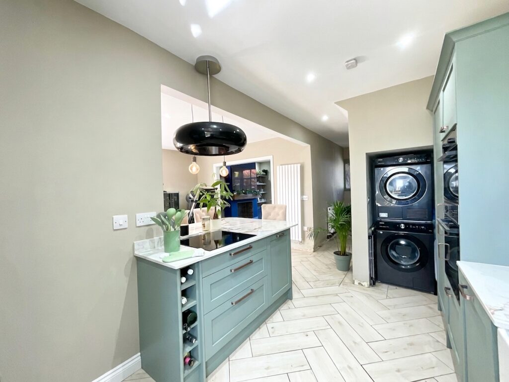 Lightwood Road, Stoke-On-Trent, ST3