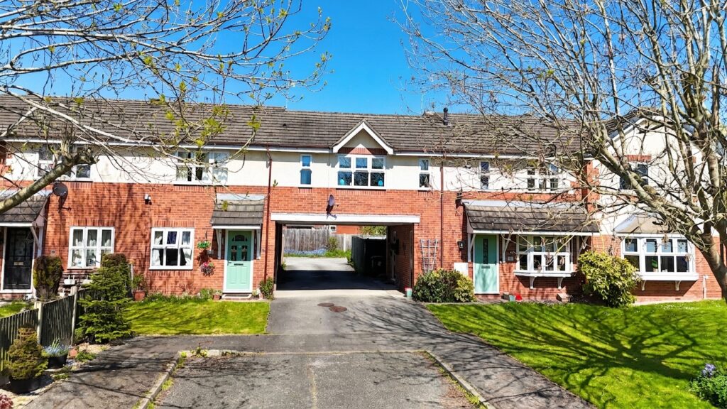 Field Lane, Wistaston, CW2